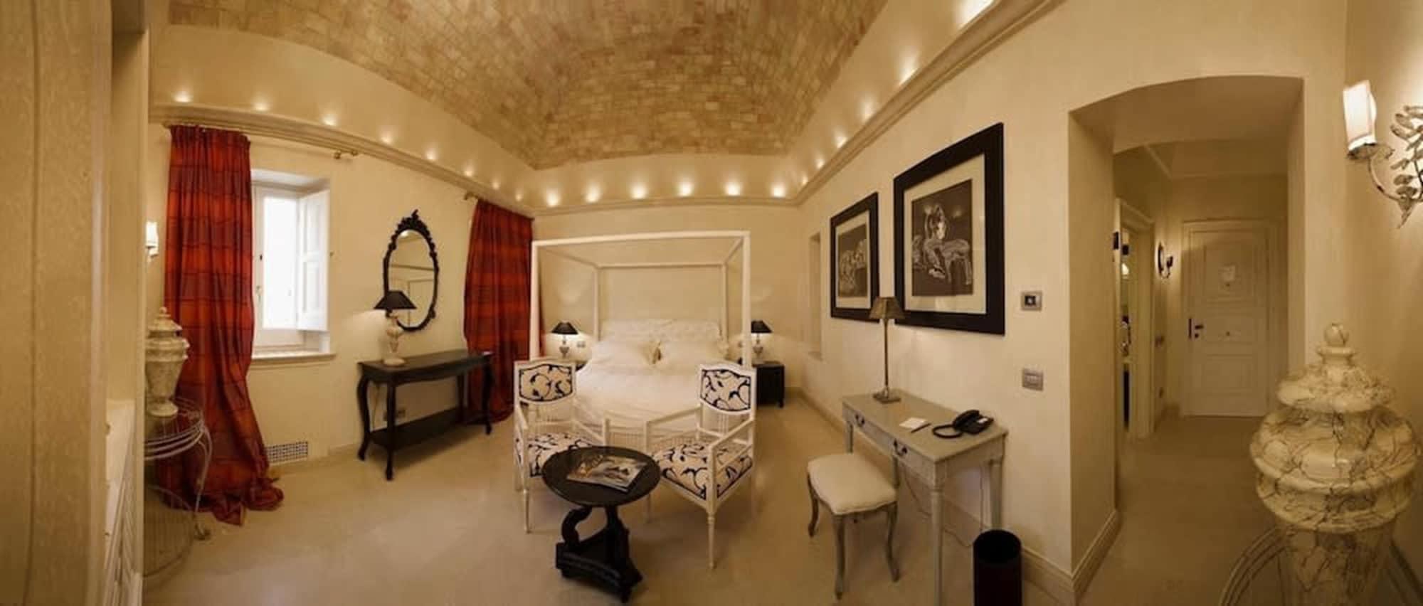 Palazzo Gattini Luxury Hotel - Vretreats มาเตรา ภายนอก รูปภาพ
