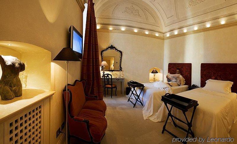 Palazzo Gattini Luxury Hotel - Vretreats มาเตรา ภายนอก รูปภาพ