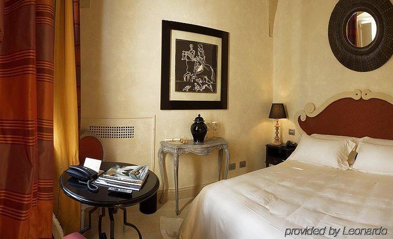 Palazzo Gattini Luxury Hotel - Vretreats มาเตรา ภายนอก รูปภาพ