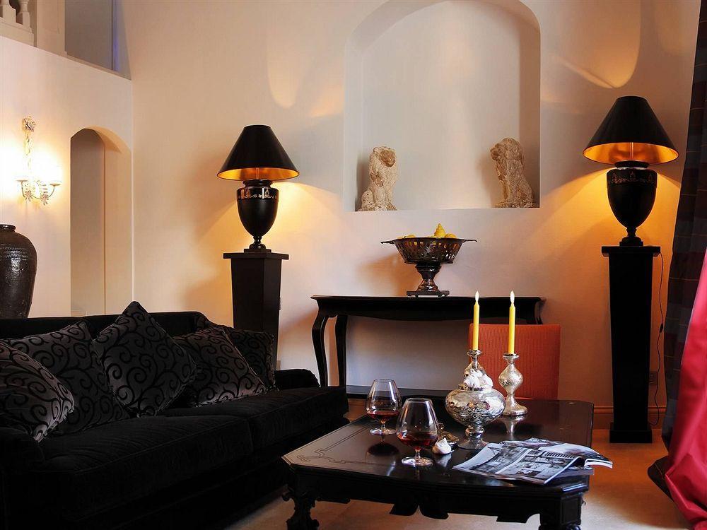 Palazzo Gattini Luxury Hotel - Vretreats มาเตรา ภายนอก รูปภาพ