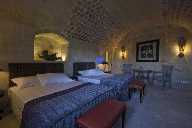 Palazzo Gattini Luxury Hotel - Vretreats มาเตรา ภายนอก รูปภาพ