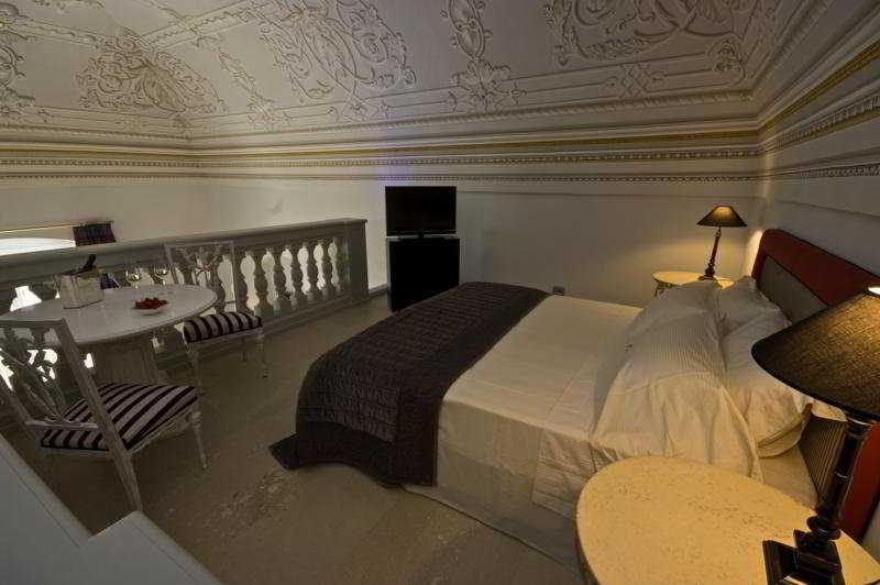 Palazzo Gattini Luxury Hotel - Vretreats มาเตรา ห้อง รูปภาพ