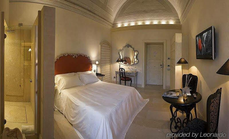 Palazzo Gattini Luxury Hotel - Vretreats มาเตรา ภายนอก รูปภาพ