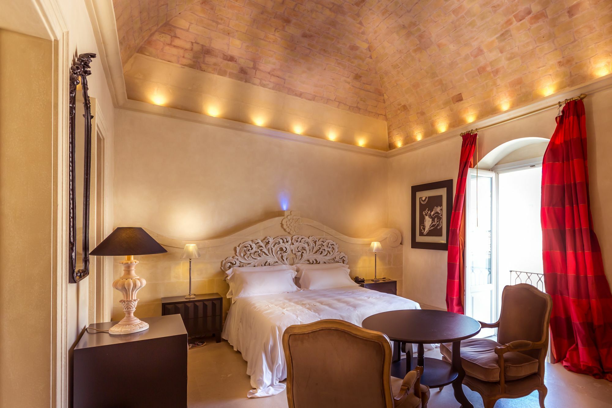 Palazzo Gattini Luxury Hotel - Vretreats มาเตรา ภายนอก รูปภาพ